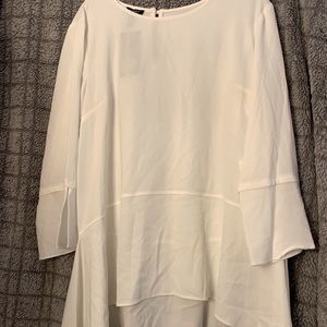 Jones New York NWT ivory split hem & sleeve tunic